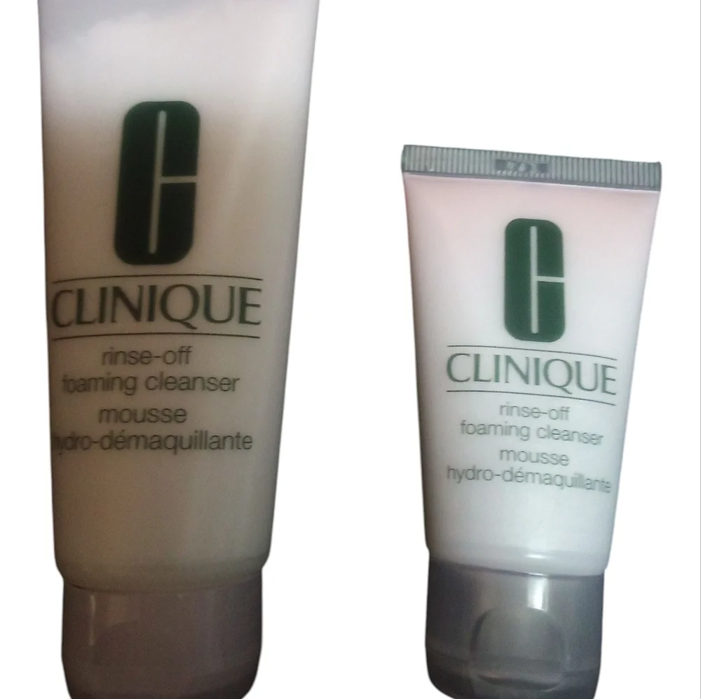 Clinique -NWT 12 Pc. Skincare and Makeup Set. Free Large White Tote W/Purchase - Picture 5 of 12